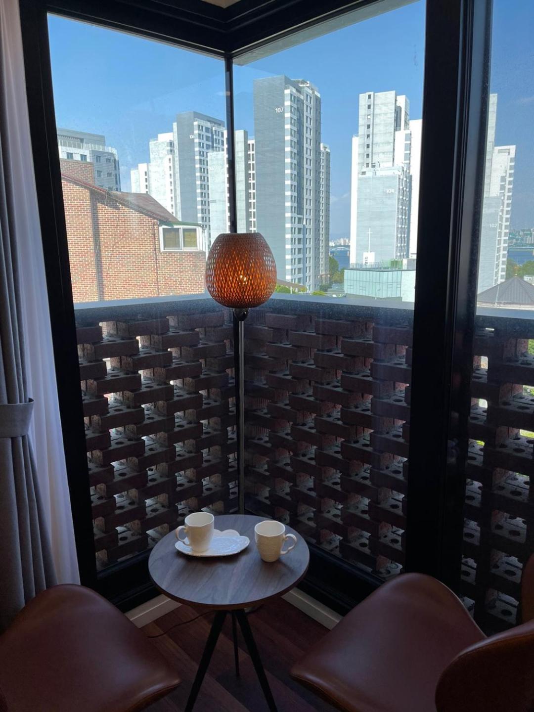 Space In Blackstone Сеул Номер фото